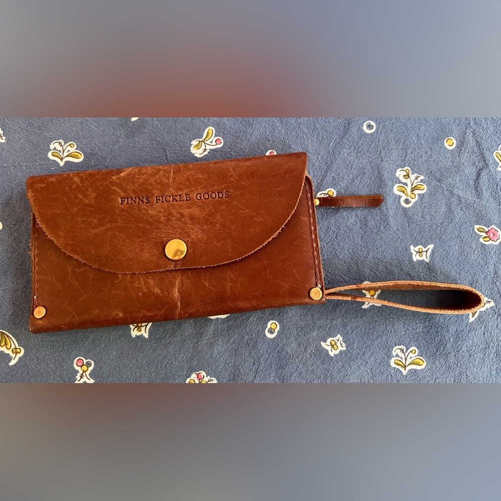 Finns Fickle Goods Leather Wallet with Wristlet